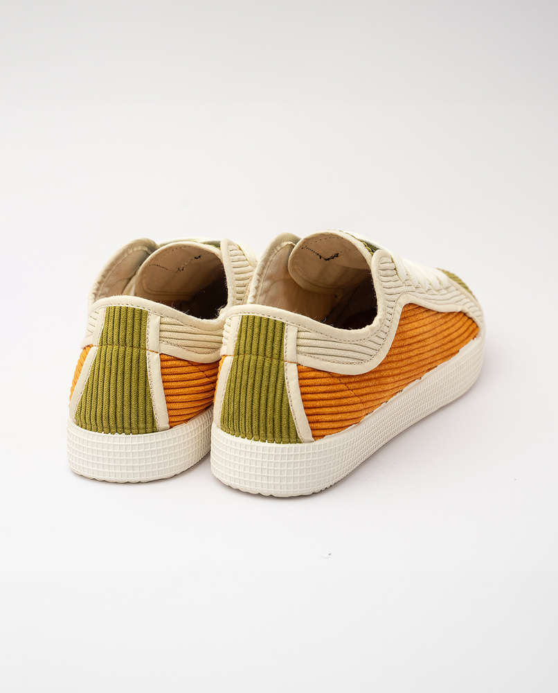 CK210623RG0037AW24