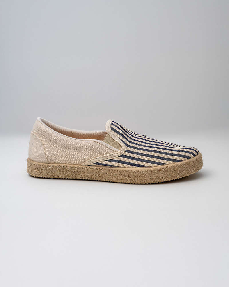 YK30018090012SS25